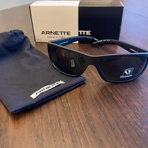 ARNETTE Uka Uka Sunglasses